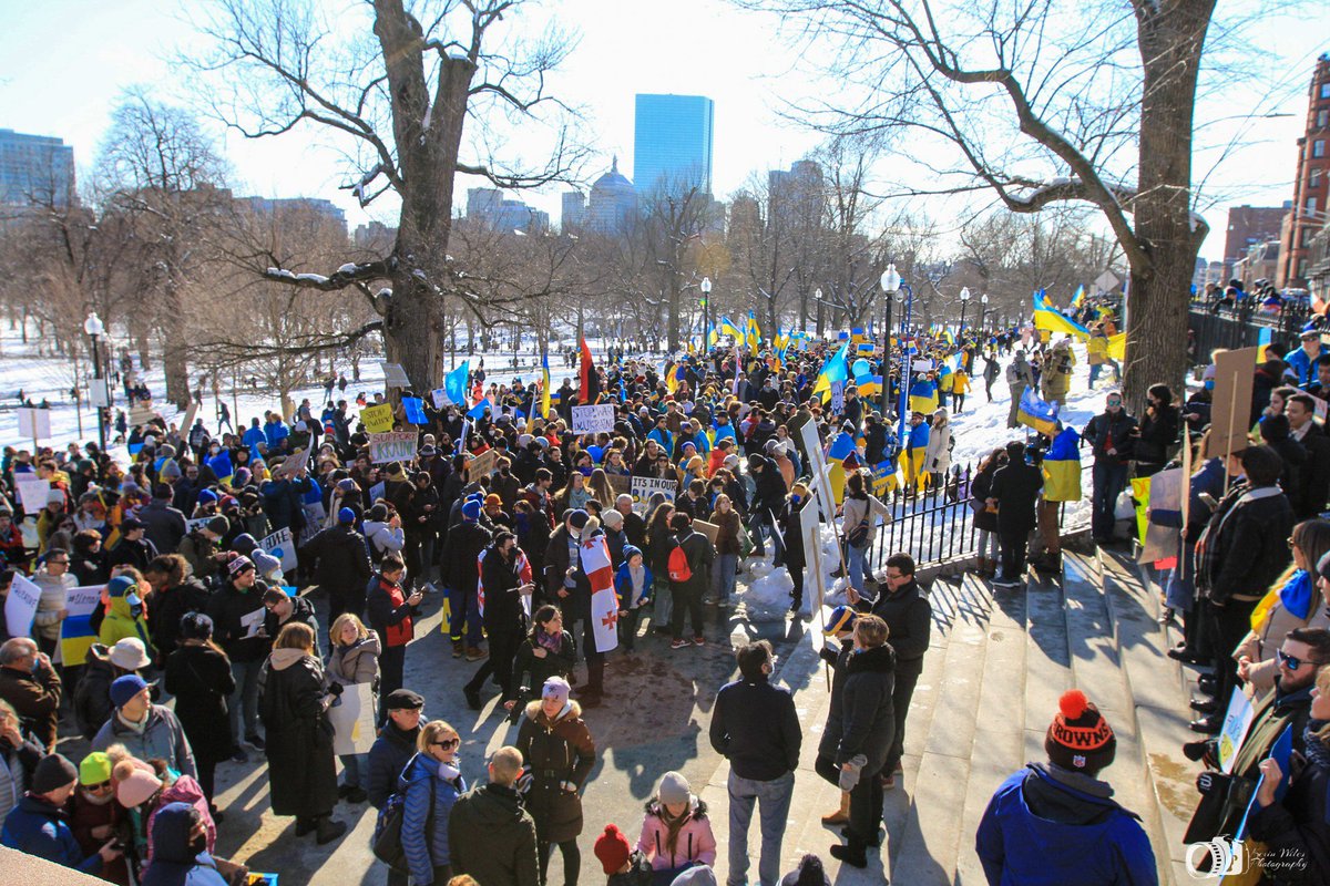 kwilesjrphoto's tweet photo. Thousands took to the streets of #Boston on Sunday afternoon to march in solidarity with the people of #Ukraine and denounce the actions of Russia and Vladimir Putin, calling for an end to the war. https://t.co/A2ts5I8RLF
