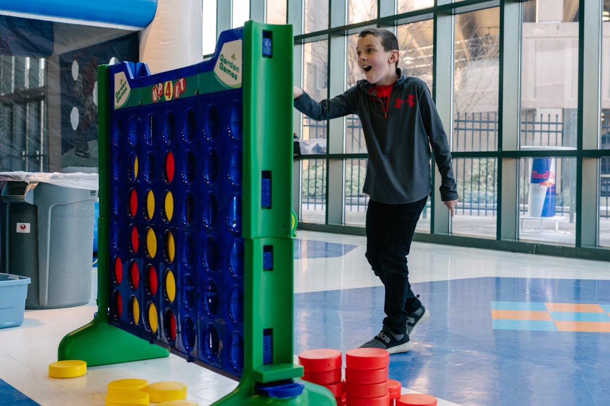 AHLIslanders's tweet photo. When we said Sundays are for the Kids, we weren't kidding.
Check out the remaining Kids Day dates & learn more ➡️https://t.co/CLjDcky6P0
#BRIvsCLT | #KidsDay https://t.co/ZtlegApjB5