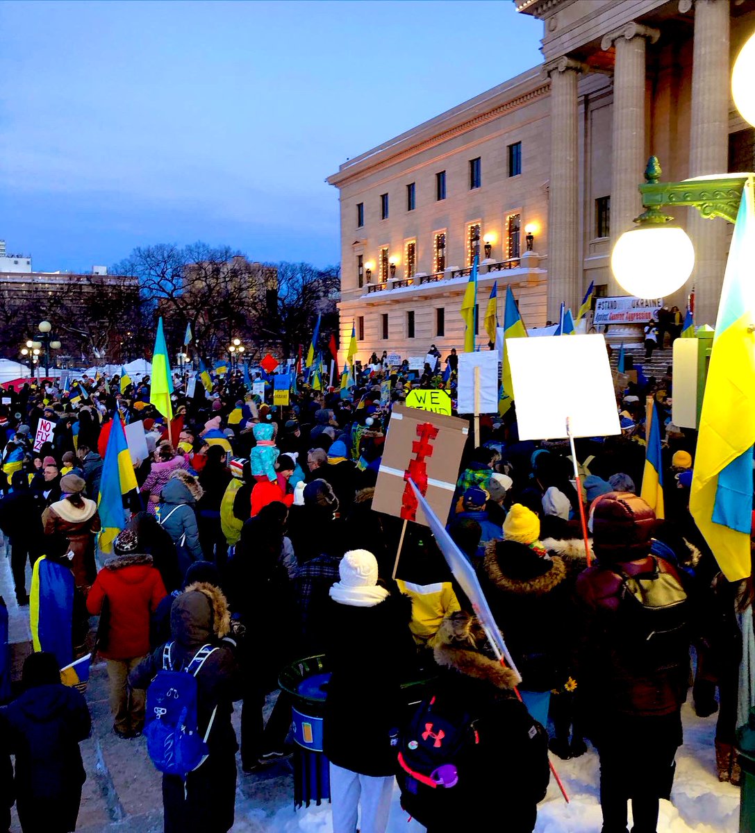 DariaSalamon's tweet photo. #IStandWithUkriane #winnipeg https://t.co/dND92UhsOe