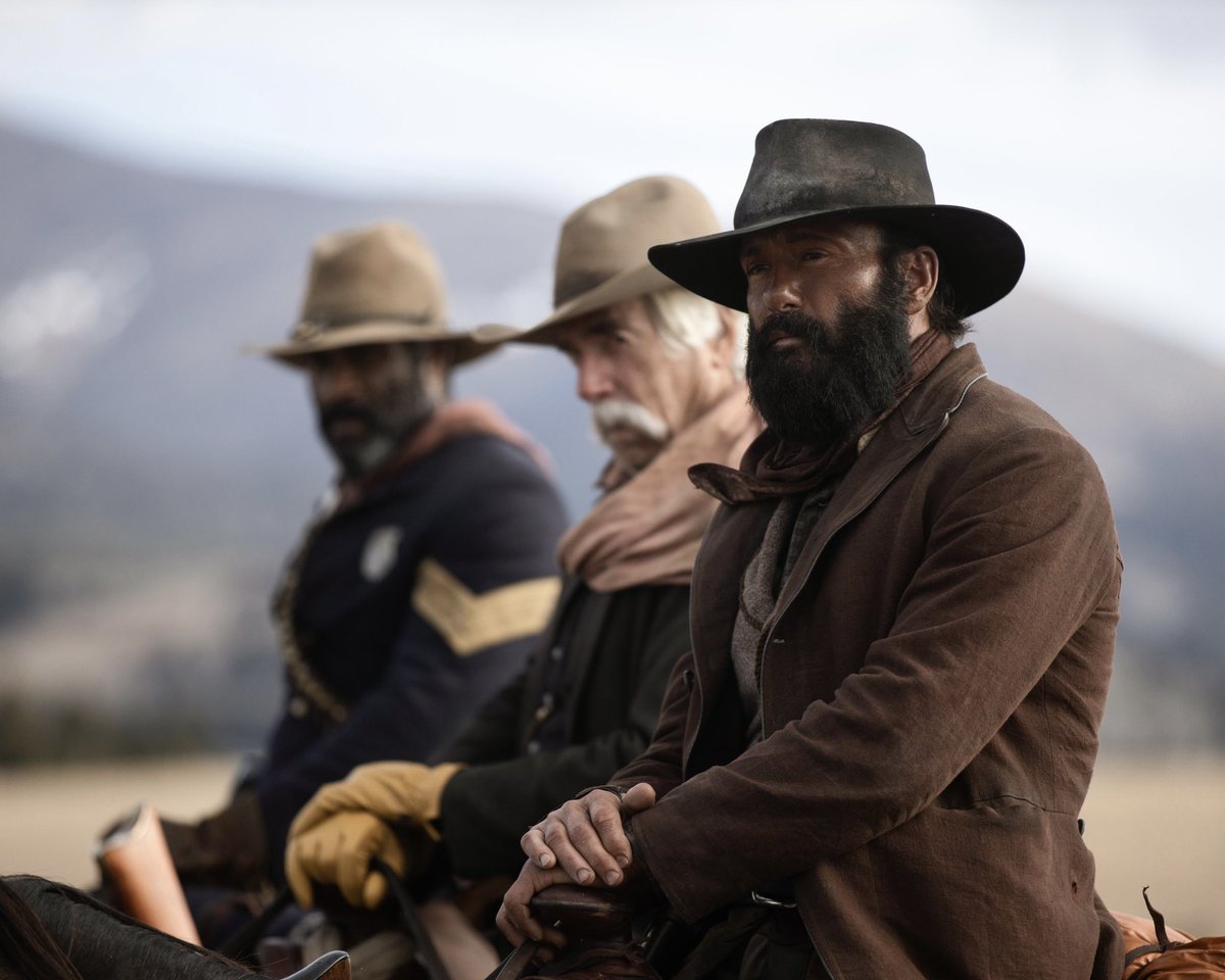 TheTimMcGraw's tweet photo. What a season. So grateful to Taylor Sheridan and everyone involved in bringing #1883TV to life. 

It’s been absolutely incredible getting to work alongside the entire cast and crew. https://t.co/bgCfUxOBsW