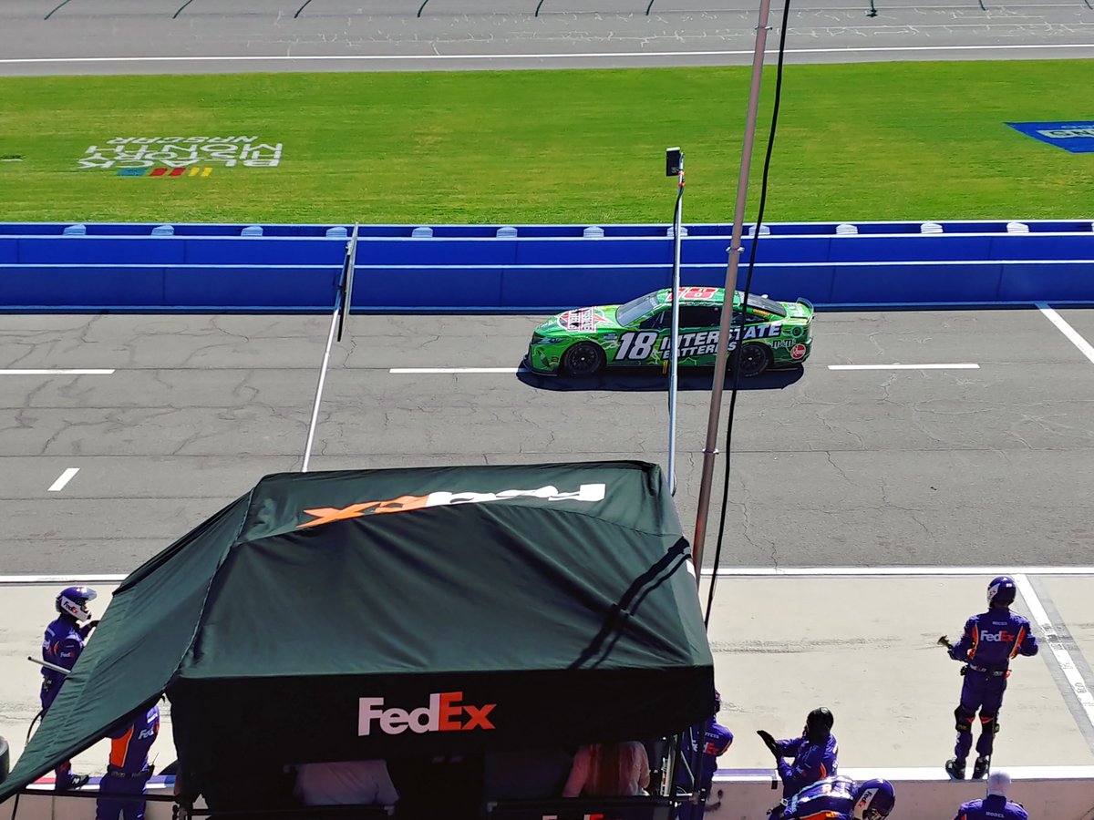 Jonathan_Fjeld's tweet photo. Kyle Busch is on pit road for a second time after spinning. No damage to the 18. #WisePower 400 | #NASCAR https://t.co/A4erWYvIt9