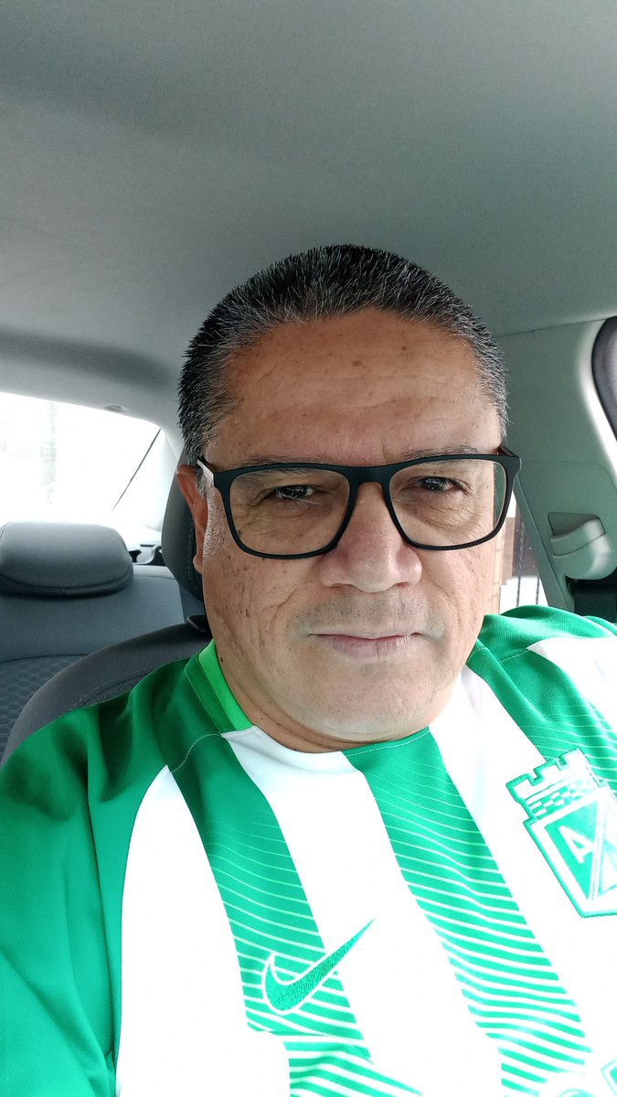 gonzac41's tweet photo. @Monikhin Firmes con el verde!!💚💚💚 https://t.co/klgXdCRStZ