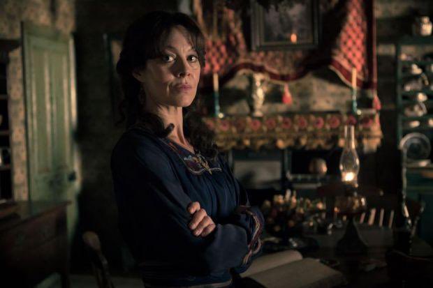 zoebowiie's tweet photo. aunt polly will be sorely missed this season. rip helen mccrory💔 #PeakyBlinders https://t.co/R0WKMnap2z