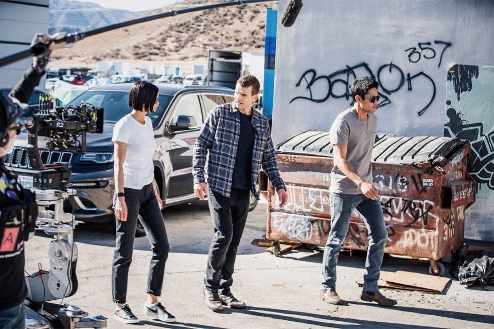swat_deaconluca's tweet photo. Walkinโ into Sunday, and an all new @swatcbs! Weโre back tonight, 10/9c on CBS. ๐ ๐ธ @The_VINO
.
Repost @davidbradleylim w/@LinaEsco @Alex__Russell
.
#swat #swat2022 #swatseason5 #swatsunday #swatcbs #sptv #cbstv #renewswat
(S5xE11) https://t.co/7Tg8OuKbPr