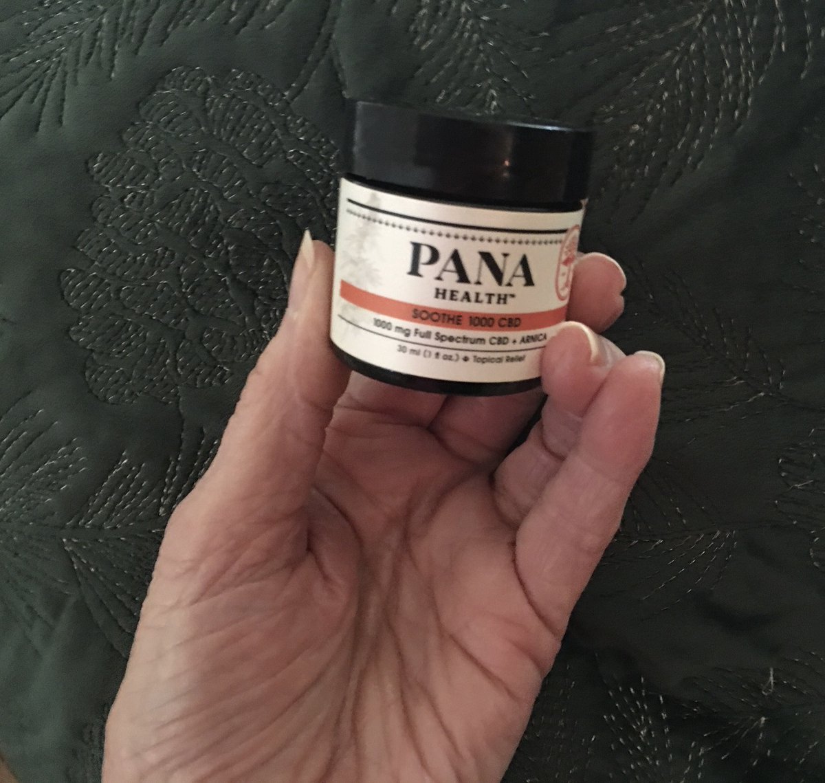 GG_Survey's tweet photo. ▶▶#natural #CBD pain relief topical salve #giveaway from @Panacealife. CHECK IT OUT

PANA Soothe 1000 CBD &amp; Arnica Salve ($39.95 val)

Feb. 28--March 28 open to USA
Read review &amp; enter #giveaway:
https://t.co/6JzalqV39V

#sponsored 
@GG_Survey https://t.co/C2HMVF4Q4Y