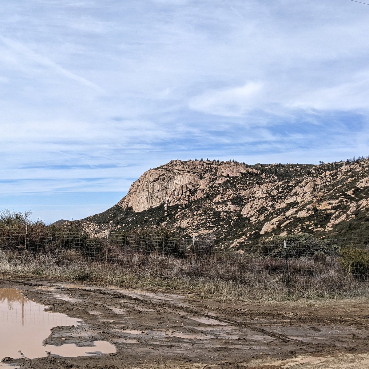 FragolRoc's tweet image. Went on a small adventure today. Still some snow up in the mountains east of San Diego.