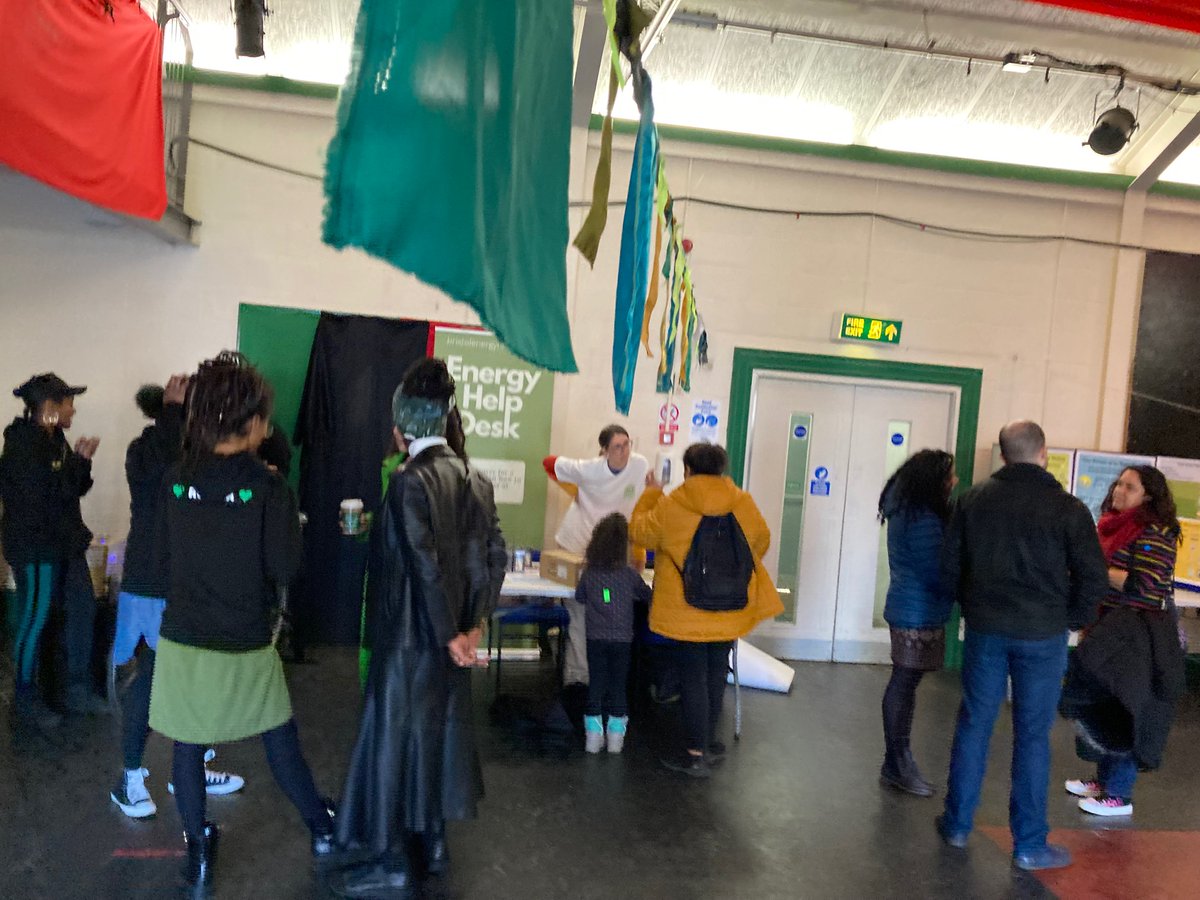 BristolEnergyNw's tweet photo. Here we are out this weekend @BristolEnergyNw @ujimaBlackGreen @CHEESEBristol as part of our #EnergyHelpDesk &amp; WHAM project https://t.co/xwKud20Wfy https://t.co/0Nwh7oC9qE