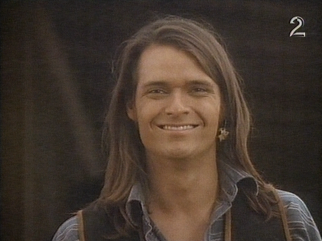 TheYoungRiders's tweet photo. Happy Birthday, #GreggRainwater!! Wishing you all the best on your special day!! β€π₯πΎπππποΈπ¨π¬ππΌπ₯ #BuckCross #RunningBuck #TYRbirthdays
Screen captures from #TheYoungRiders episodes #TheLittlestCowboy, #ThePresenceOfMineEnemies, #DarkBrother and #Survivors. https://t.co/9g92Y6aFng