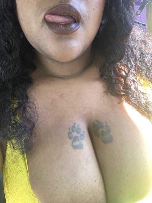 I&rsquo;m available for sessions subs:  &bull; &pound;5 dick ratings  &bull;Humiliation  &bull;Drains &bull;RT games &bull;Foot worship  &bull;Spin<a href="/tag/feet"class="tags"><span>#feet</span></a><a href="/tag/barefoot"class="tags"><span>#barefoot</span></a><a href="/tag/foot"class="tags"><span>#foot</span></a><a href="/tag/pedicure"class="tags"><span>#pedicure</span></a><a href="/tag/toes"class="tags"><span>#toes</span></a><a href="/tag/prettyfeet"class="tags"><span>#prettyfeet</span></a>