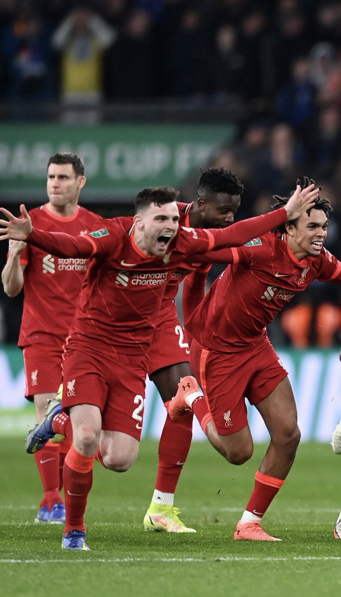 CaoimheSport's tweet photo. If ever a picture summed up James Milner… https://t.co/z1OqvZDpYA