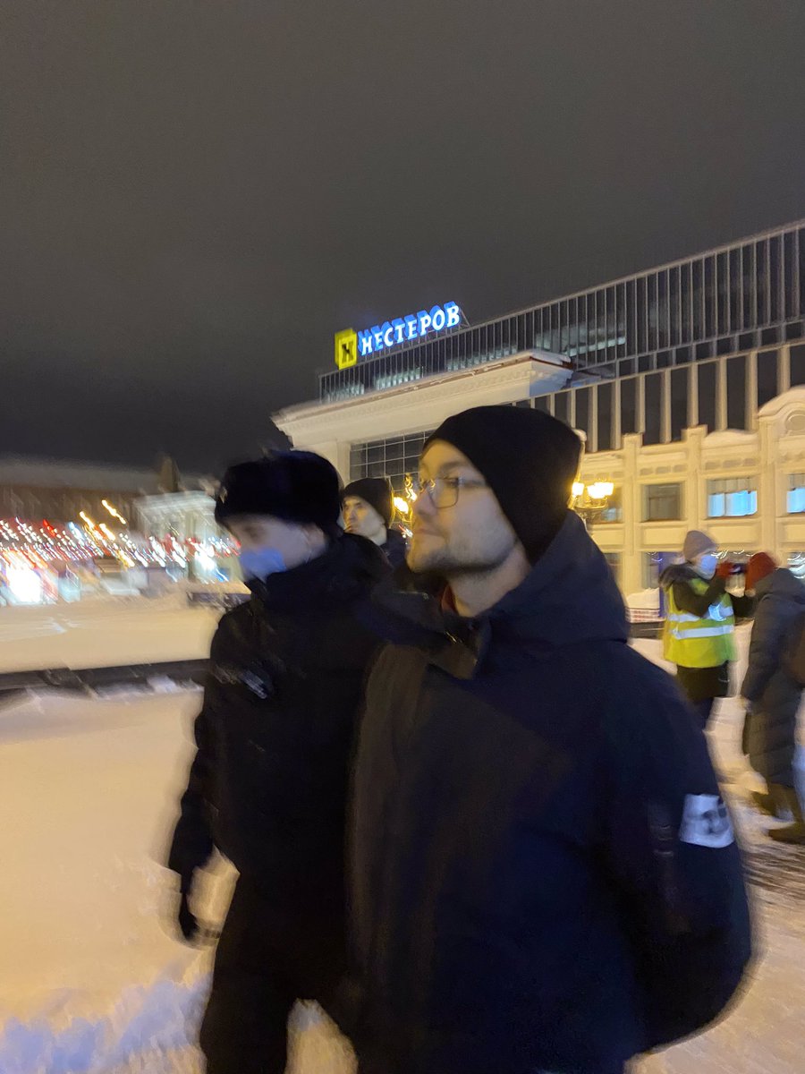 bikmart's tweet photo. @briedisunrepshe @AmericanFietser My friend arrested on the latest protest against of war. https://t.co/ycJl5Rawex