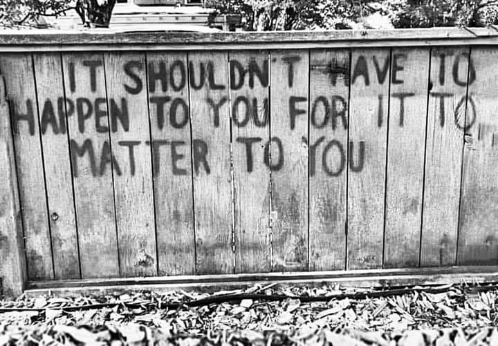 glitteringmoss's tweet photo. #Yemen #Palestine #Syria #Afganstan #Ukraine 💙💛 #solidarity #peace #NoToWar https://t.co/C8EM8ikWAR