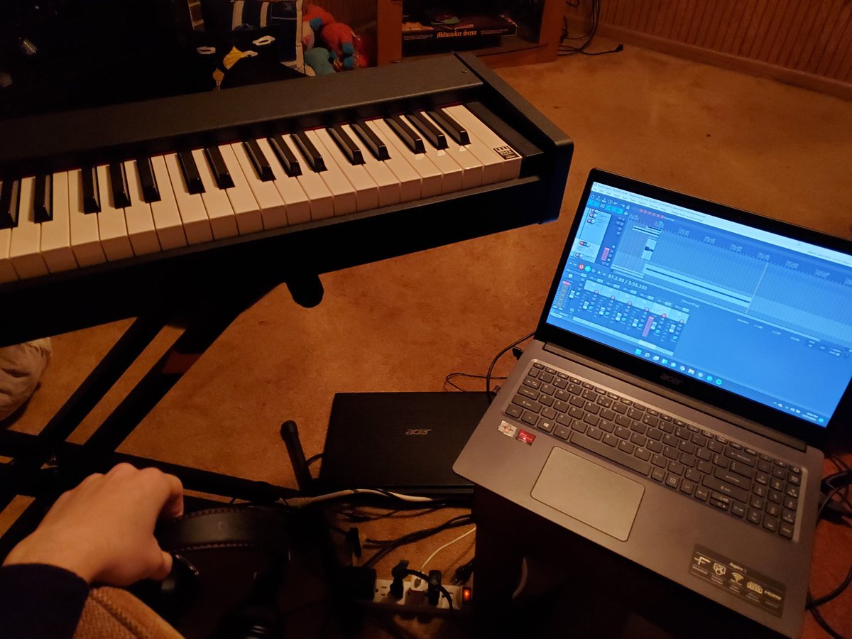 FightinBobBand's tweet photo. Recording scratch tracks⁉️  Could this mean an album is actually happening⁉️  #FrogRock https://t.co/wVgTXN6eEr