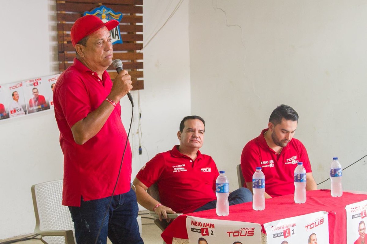 JocheTous's tweet photo. Siempre es grato llegar a #Cereté y sentir el cariño 🤗 y el apoyo de su gente.
Gracias a Alan y Lucho Rodríguez por convocar a estar gran reunión. Trabajaremos juntos por el #BienestarParaElPueblo
#FamiliaL103 #ModoTous #TeamTous https://t.co/vn8M2h7Noy