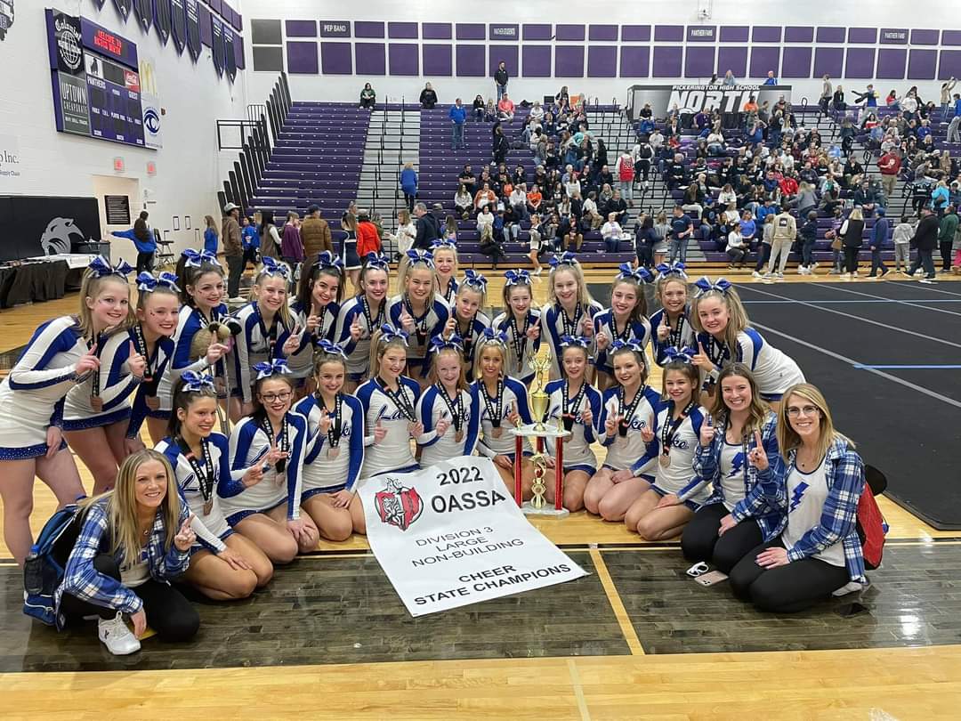 STATE CHAMPION ALERT!!!
CONGRATULATIONS TO LAKE CHEERLEADERS ON THEIR STATE TITLE!!
<a href="/UA_JoeDunn/">Joe Dunn</a> <a href="/RyanBeltz330/">Ryan Beltz</a>