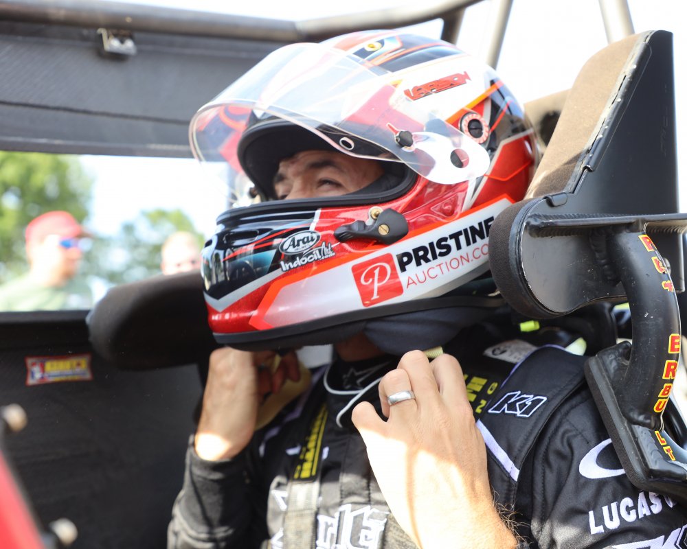 DB3Inc's tweet photo. (Giveaway)! Kyle Larson Signed 2020 Indiana Midget Week Champion Exclusive 1:3 Scale Mini Helmet (PA) #Giveaway

Winner will be picked (3.4.22)

1) Retweet this Post
2) Follow - @DB3Inc 
3) Tag 3 of your friends https://t.co/Oz3dhNtpPN