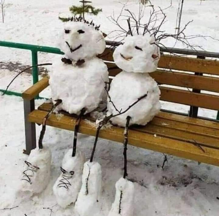 RavenFlight8's tweet image. “I do believe in an everyday sort of magic -- the inexplicable connectedness we sometimes experience with places, people, works of art and the like; the eerie appropriateness of moments of synchronicity; the whispered voice, the hidden presence, when we think we're alone.
 C.L.--