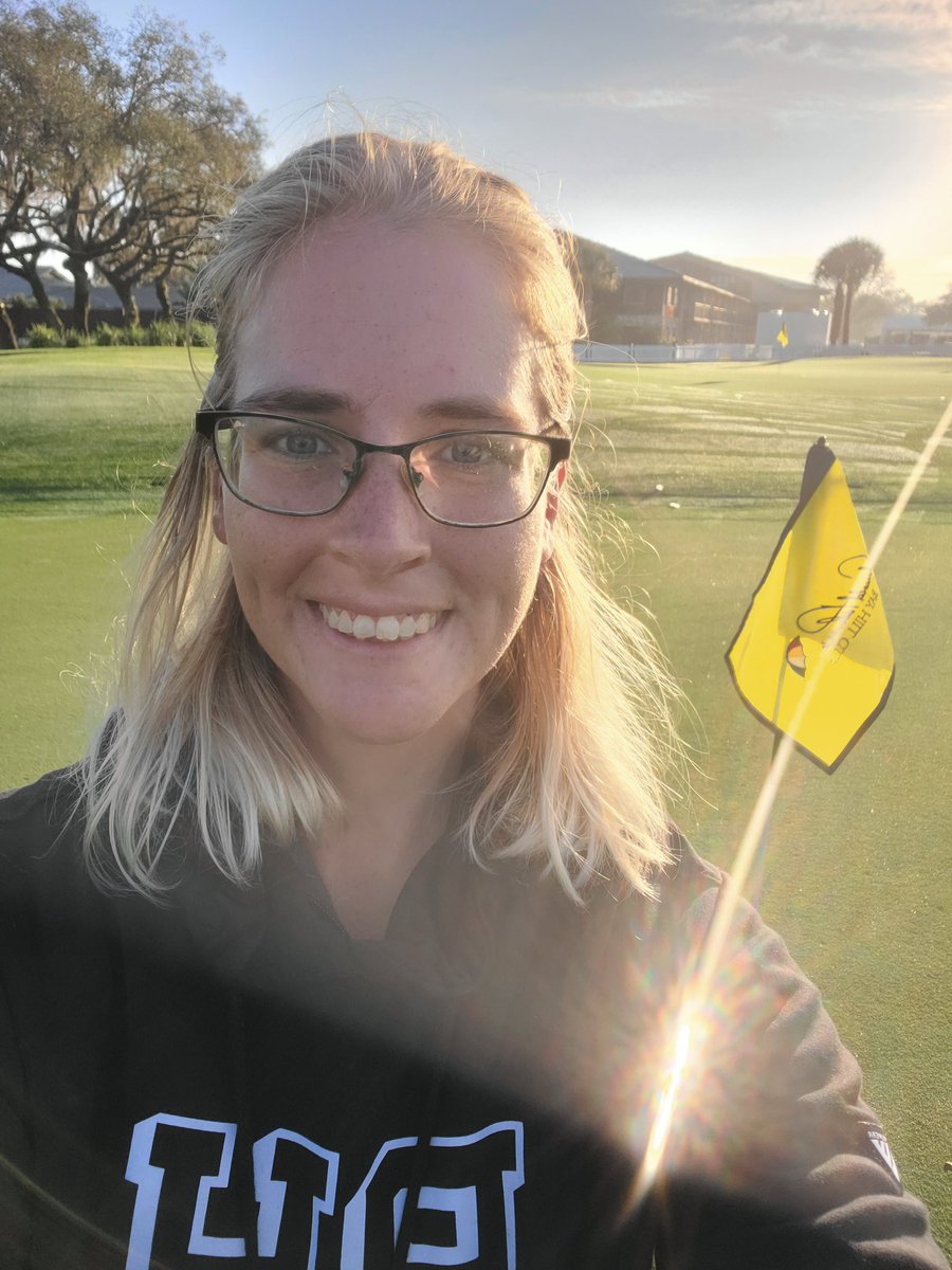 There's nothing better than cutting cups in a beautiful day... Except maybe doing it @ Bay Hill for the Arnold Palmer Invitational! So psyched to represent Mountain Lake @tonynyssegcs & @AssistantsFGCSA at Bay Hill this week!