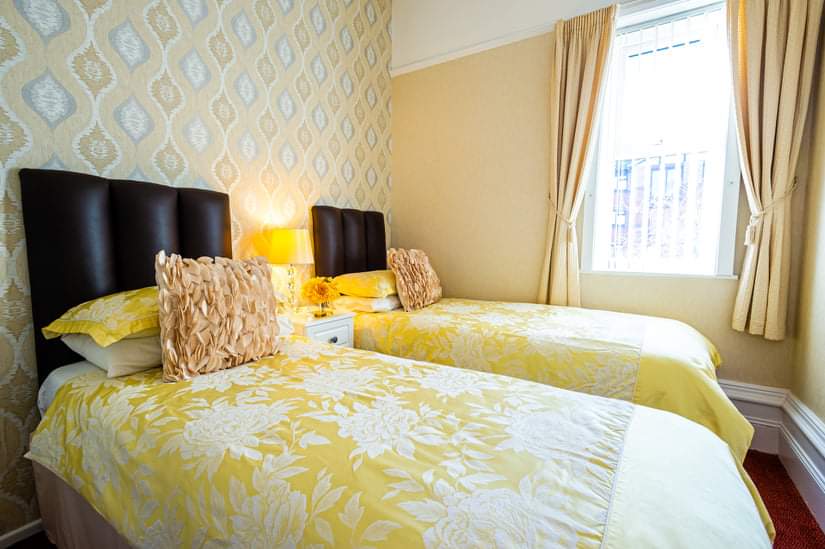 Barford House tweet media