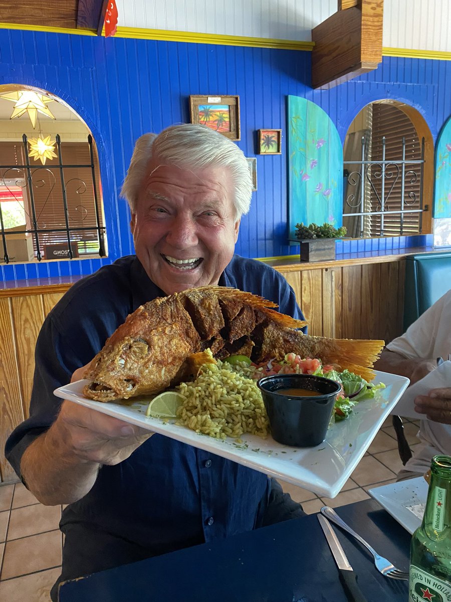 JimmyJohnson's tweet photo. Fried Fish!! https://t.co/LaQbfKXLLX