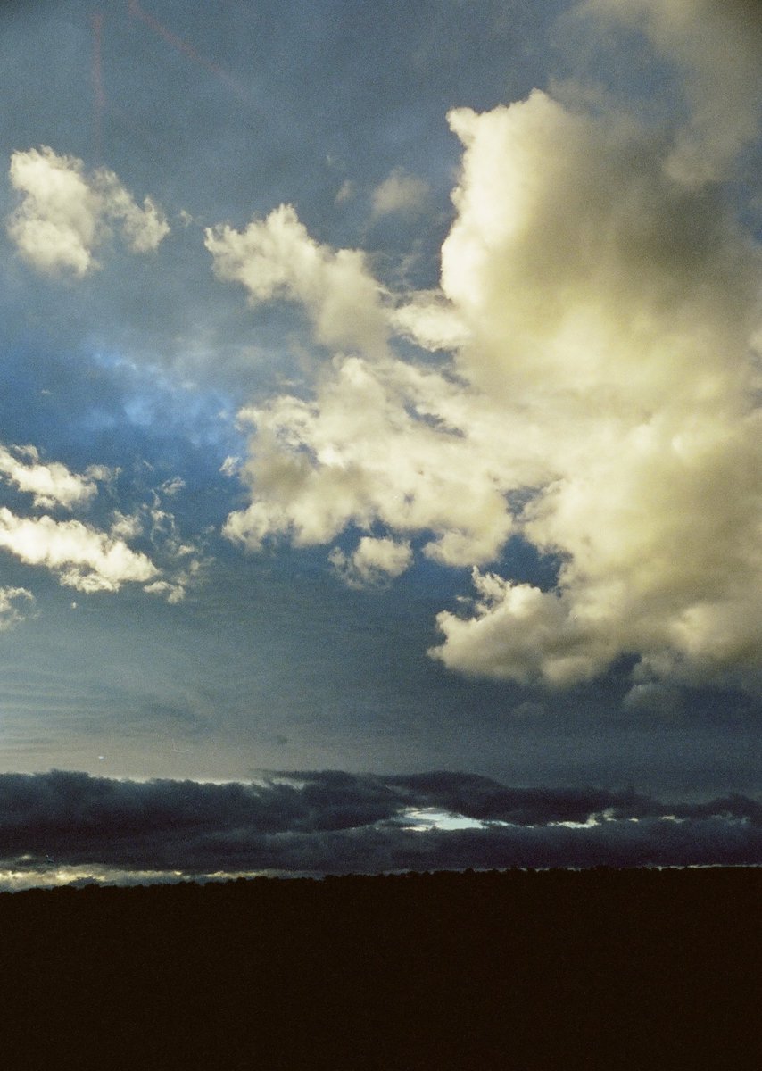 One of my favorite blue hours to date. Shot on #portra400 in Eastern Oregon.