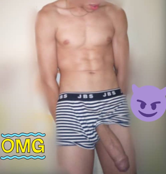 Vergoon23cm's tweet photo. @maduros3x Agreguen por acá 23cm de verga https://t.co/5rUVarByY4
