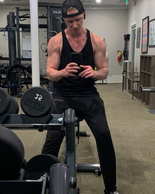 💪🏻💪🏻 https://t.co/BCDZ8xsoI4