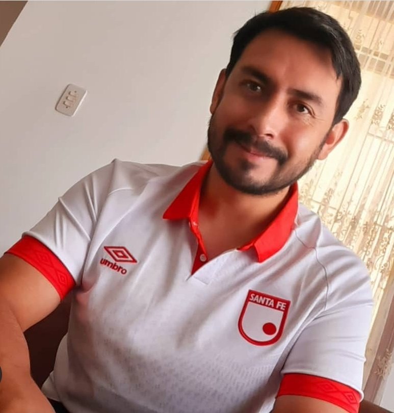 MiguelPTIC's tweet photo. Obviamente un feliz cumpleaños al equipo de mis amores @SantaFe #Los81DelLeón 💯🎉🎊🎉❤️🦁🦁🇮🇩🇮🇩🇮🇩 https://t.co/oC2s4ofHuN