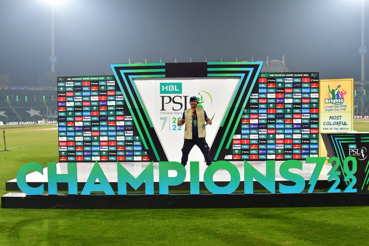 ShahidSelfie's tweet photo. Alhamdulillah Done and dusted Hope you enjoy our 32 camera HD production by #transgroup #NEP #SF360Digital #TPT #PSLFinal #LahoreQalandars #MultanSultan https://t.co/2O5HGaAuem