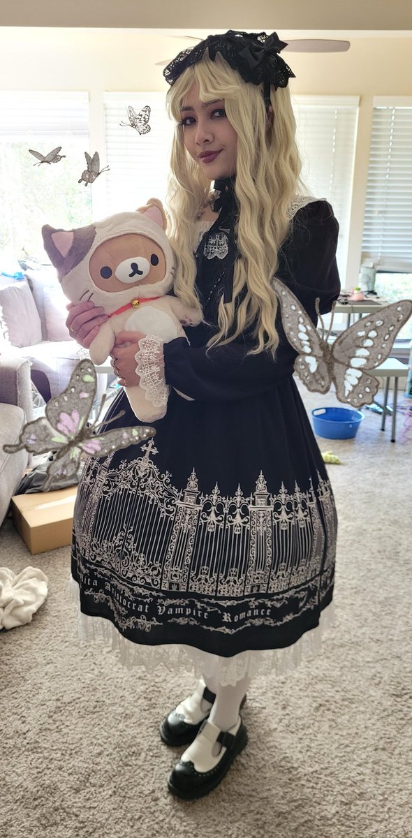 noireprincette's tweet photo. also full coord pic because i looked cute asf today awhagaag ty for the pic @willowdreamt https://t.co/gRvlbGuzxt