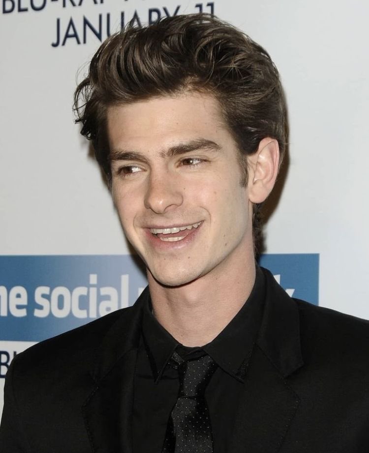hourly andrew garfield🍉 (@hourlyagarfield) on Twitter photo 