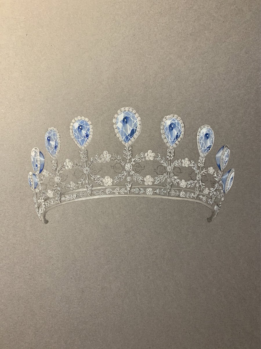 johanowenius's tweet photo. #jewellery #designer #fashion Every girl will have a crown dream👑 https://t.co/qbCSFjm1rT