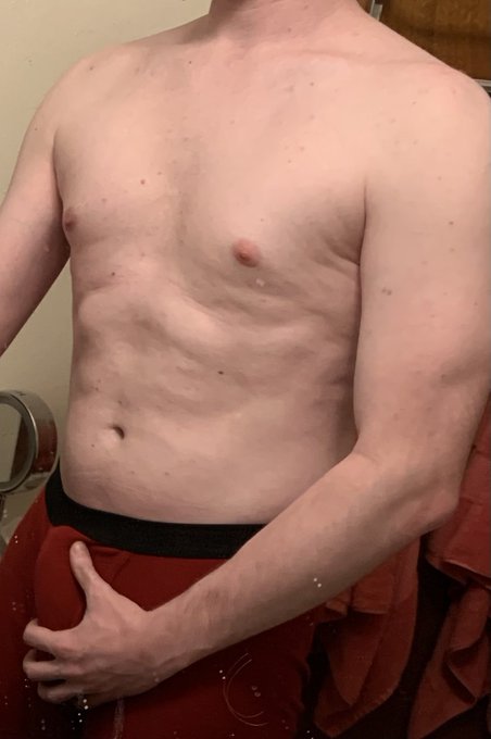 About to shower 🚿  Enjoy this dirty shade! 😏😚 https://t.co/uwLvaKEWkv<a href="/tag/valentinesday"class="tags"><span>#valentinesday</span></a><a href="/tag/singleawarenessday"class="tags"><span>#singleawarenessday</span></a>