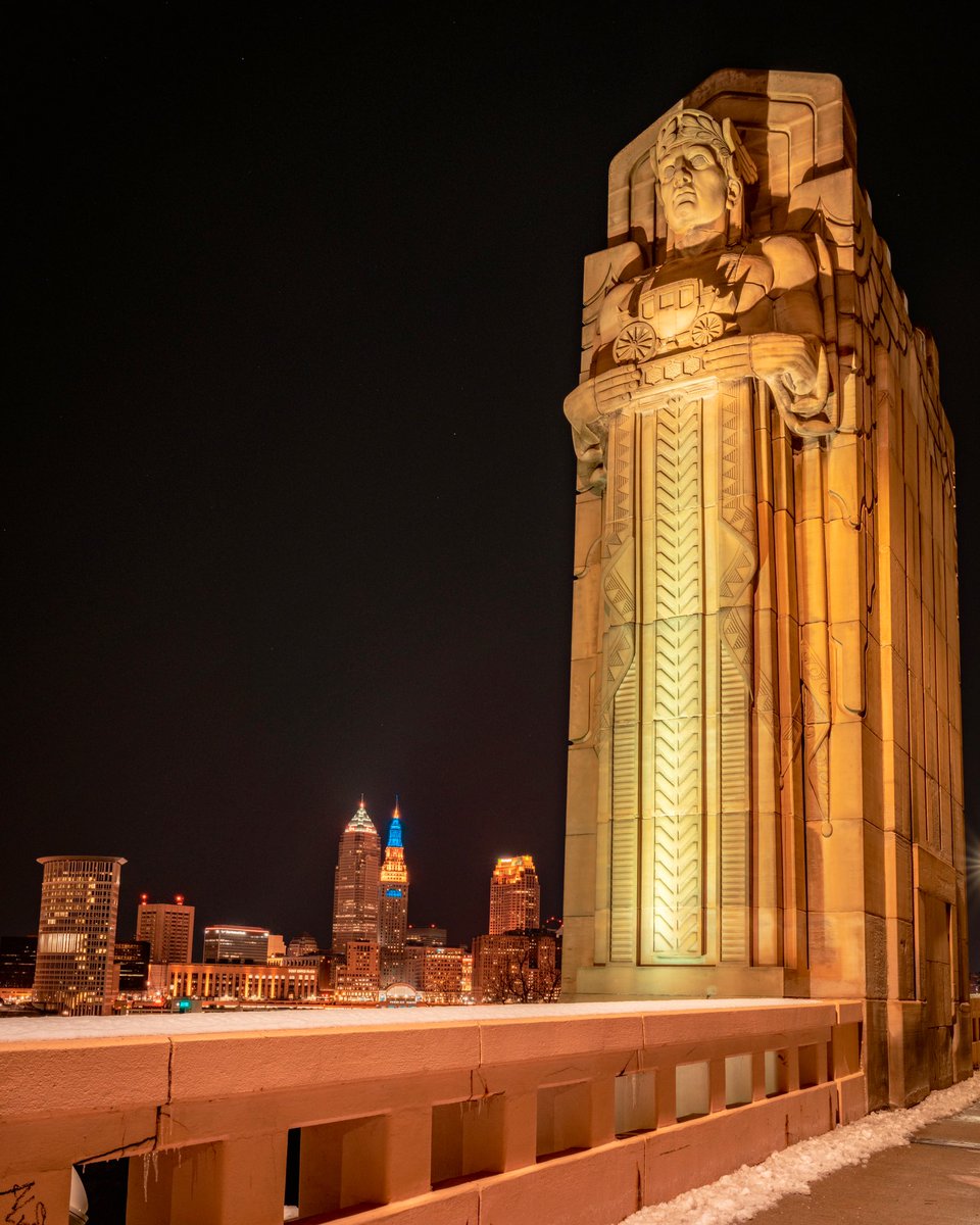 RT @GabeWasylko: Night Guardians in Cleveland, OH https://t.co/hRJw4GCWqu