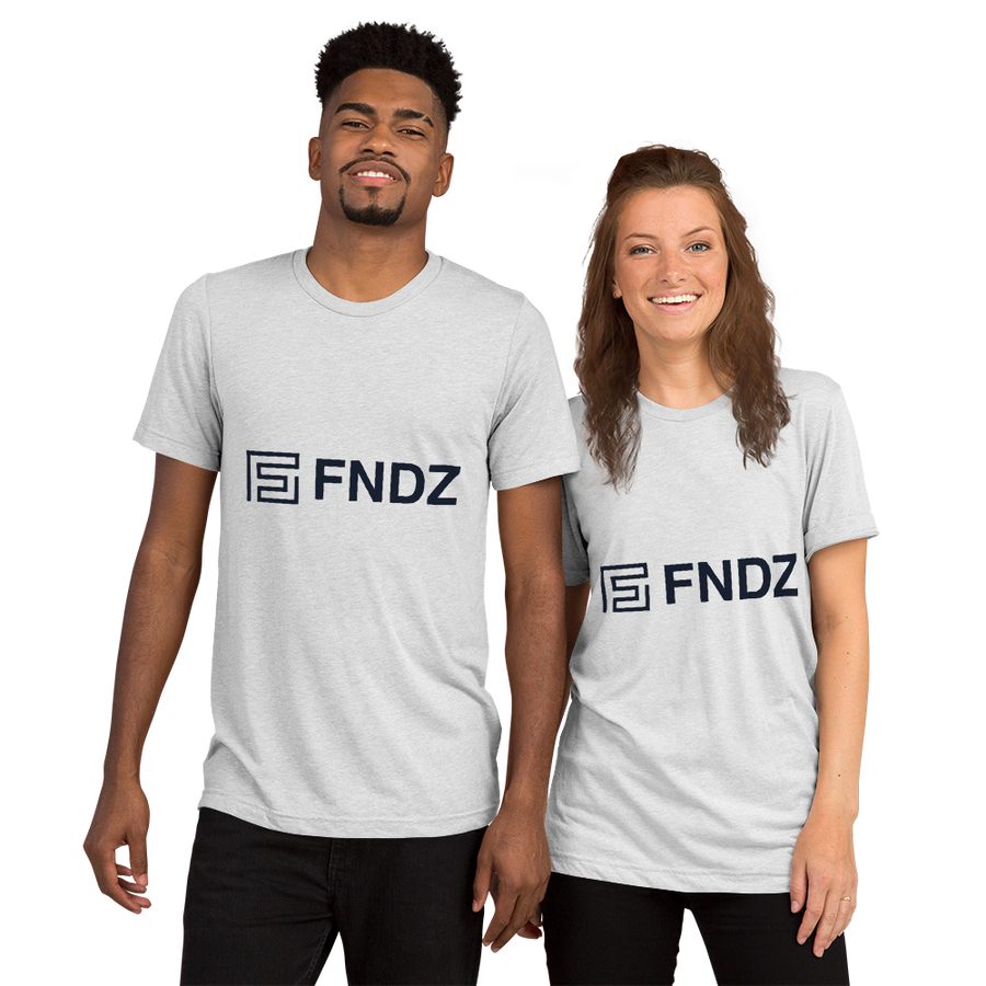 The_CryptoMerch's tweet photo. Unlock your trading potential just by wearing this shirt sleeve FNDZ shirt! Perfect for couples who are into new technology! 🎯
Take advantage of it today! 💪
https://t.co/CVQohFPZxO 👈
#thecryptomerch #FNDZ #technology #shirts #style #ootd #decentralized #trading @fndzDAO https://t.co/na73iRfp8y