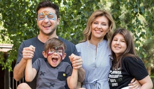 DGComedy's tweet photo. I’m praying Zelensky survives this invasion. Please let him survive this invasion. 🙏🏼🇺🇦 https://t.co/LOS8hS45GP
