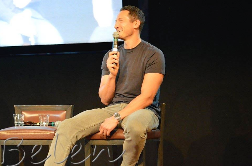 <a href="/Elina21458891/">Elina</a> :)