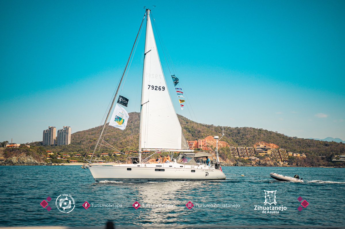 TurismoIxtapa's tweet photo. Así lució el desfile estelar de veleros en la bahía. En #IxtapaZihuatanejo tenemos los mejores eventos para ti. #SailFest https://t.co/o4GjLocZLj