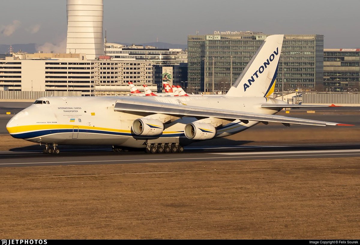 FlconEYES's tweet photo. ✈️Antonov An-124-100
🇺🇦UR-82007 | #UR82007 | 50801B
De UCRANIA, aterrizando en este instante en Costa Rica, fue esperado por los ticos para darle apoyo y bienvenida. 👏👏👏👍
#StandWithUkraine 
#PlaneAlert #AvGeek #ADSB #Aviation #OSINT #27Feb
👉https://t.co/931dXBJdhD https://t.co/E2XP4gGi0L