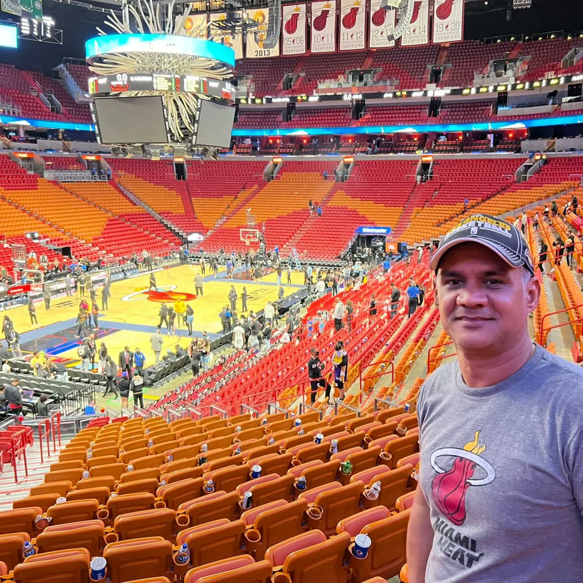 rhonysn's tweet photo. Si puedes soñarlo, puedes lograrlo, cumpliendo metas y sueños. 

El nivel de tu mente esta en lo que puedes pensar y luego lograr, LA GLORIA SEA DE DIOS.

#lebronjames6 #sueña #logros #menteestable #lanuna https://t.co/O41ozV9Kh7