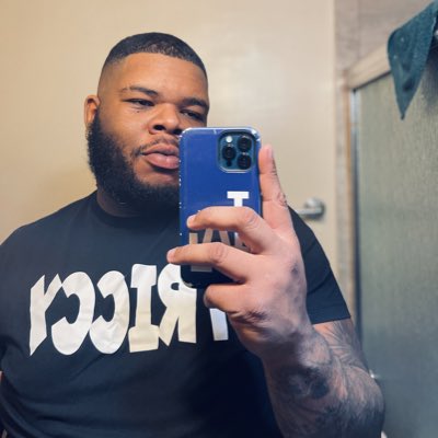 #NewProfilePic https://t.co/H7i8s1j7ba<a href="/tag/newprofilepic"class="tags">#NewProfilePic</a>