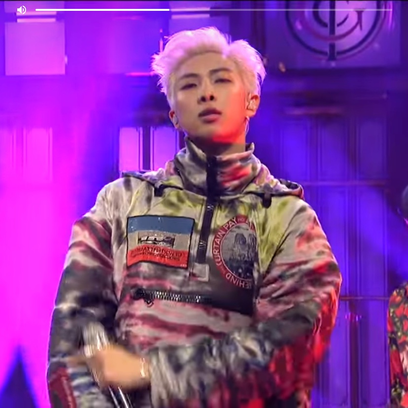 jooniesmole's tweet photo. Y’all when I was watching this mic drop performance on snl for the 272717th time I just realised that Namjoon is wearing persona jacket💀 https://t.co/oGWhmyUEJA