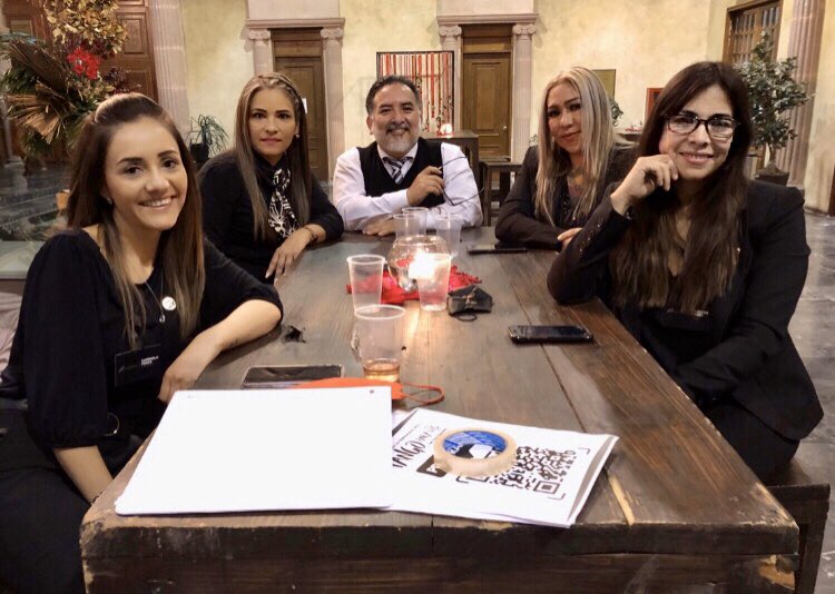 LourdesNnn's tweet photo. Staff en Concierto OFDC. Tango para vos https://t.co/1V7UbU4pIH