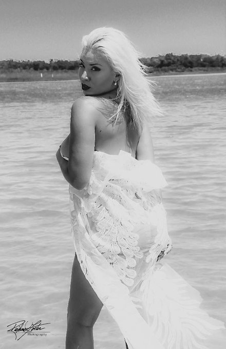 #XOXO #JuicyLovers https://t.co/zXf6YFhbH0<a href="/tag/xoxo"class="tags">#XOXO</a><a href="/tag/juicylovers"class="tags">#JuicyLovers</a>