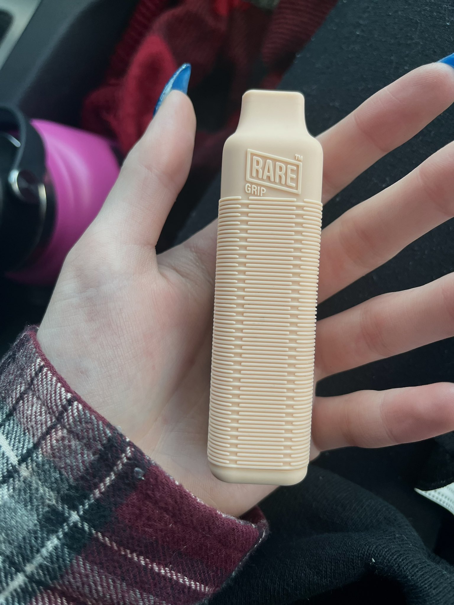 TW Pornstars - Hickey. Twitter. my vape looks like a dick. 1:34 AM
