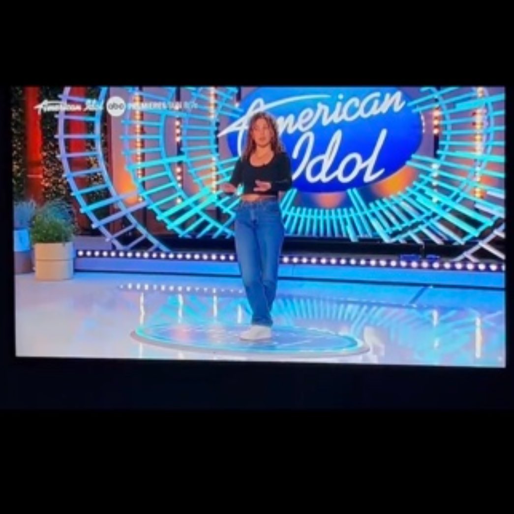 Okay yes yes, my 100th post, but don’t forget Premiere episode of American Idol @ 8/7c #americanidol #danielleonidol #daniellefinn <a href="/americanidol/">American Idol</a> #danielle
