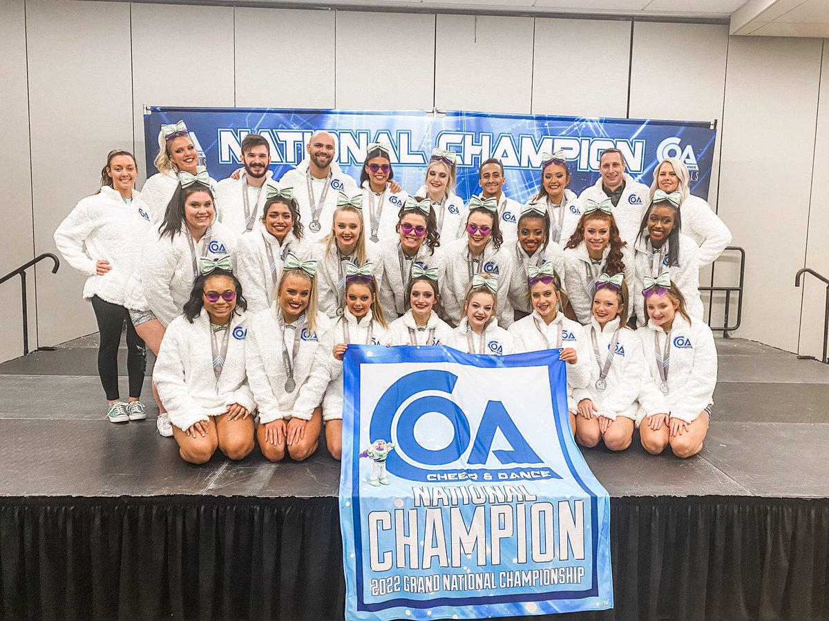 Congratulations BOOMSLANG COA Midwest SOSC6 National Champions!!! 💚🐍 #937keepitcomin #lxsweet16 #WeRunOhio #toinfinityandbeyond #LX4L #legacylove
