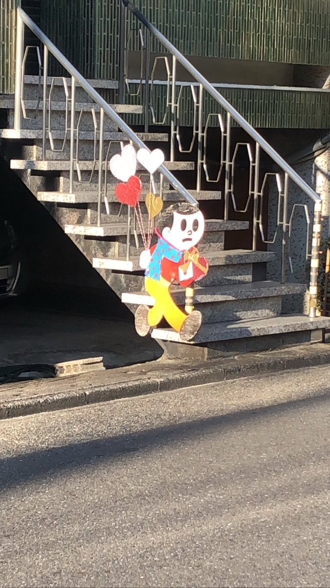 FindTokai's tweet photo. 【中の人の今日の出来事】

昨日はお友達と覚王山から栄までお散歩しました🚶‍♂️

作家story(@sakkastory )さんでキッシュ食べ放題をしたのでお腹いっぱいになって🤤

それから3時間くらいたくさん写真を撮りながら歩きました📸

新たな発見がたくさんあった　#休日の過ごし方　でした☀️ https://t.co/7IbGqPdj8z