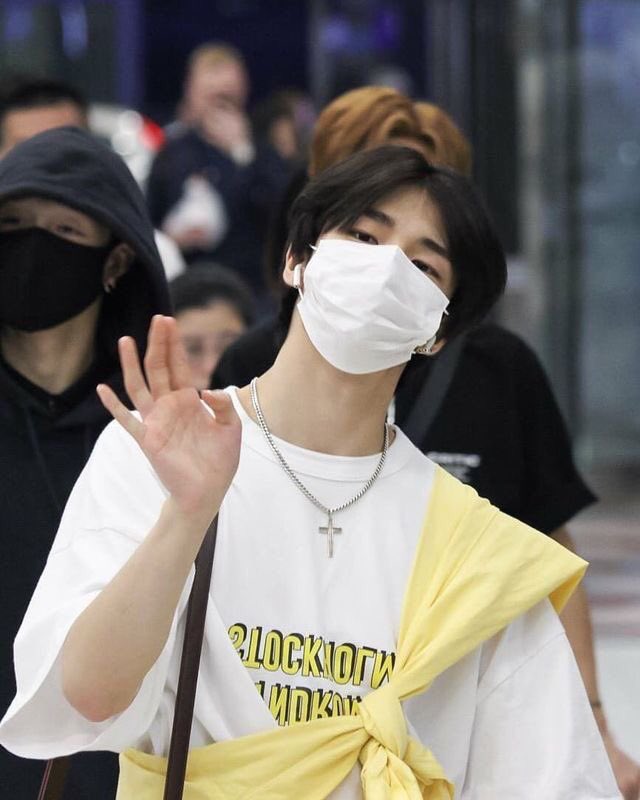 ッ ali. SNS UPDATE!¡

⠀    ⎋ : 02 \\ 28 \\ 2022
⠀     ⌀ : 10 : 12 PM

   ◜Omw to takas from their kalats◞

📸: @savquinnxv