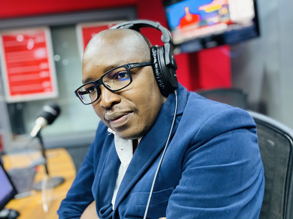 CapricornFM's tweet photo. ON AIR | Brace yourself for a #ProgressiveTalk with @Nghamula, listen in and give him a call on 087 288 9697 or send in a WhatsApp on 079 899 6226. https://t.co/UbElFbdWNG